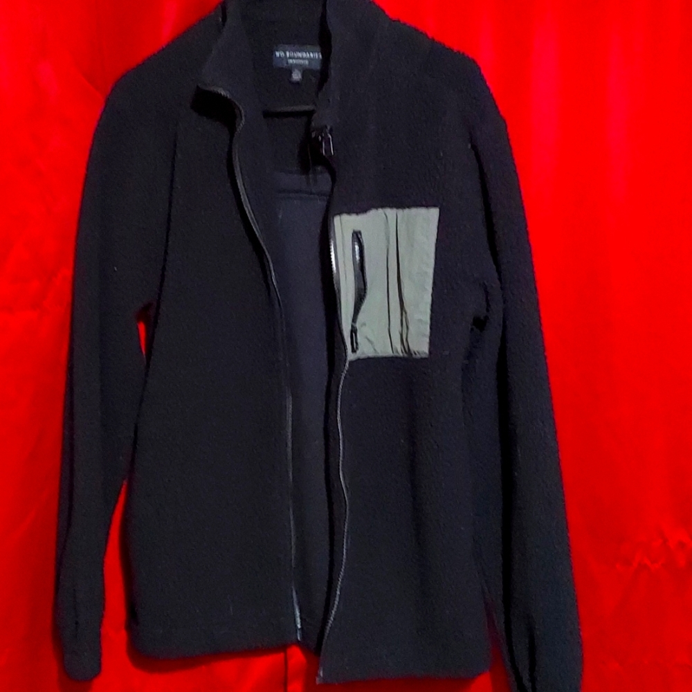 Zip up sweat shirt/ fleace
